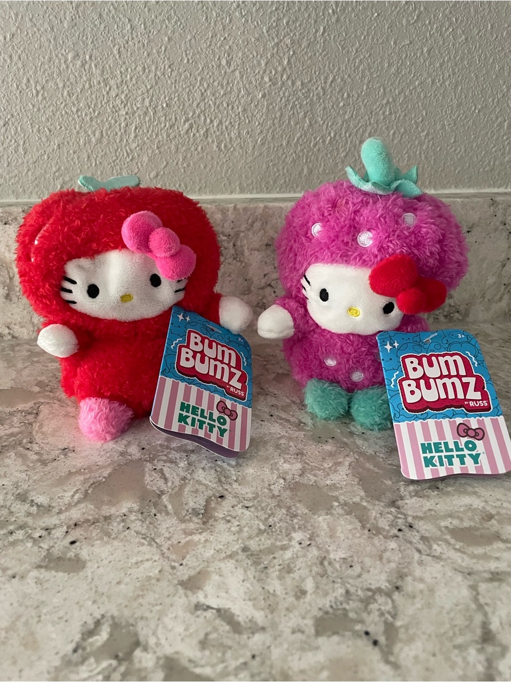 Sanrio Hello Kitty Plush Pair in Red and Fuchsia
